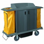 Xe đẩy dọn buồng khách sạn có tủ đồ sạch